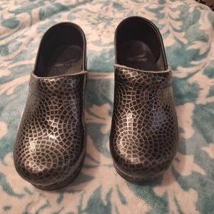 Black and Silver Patterned Clogs